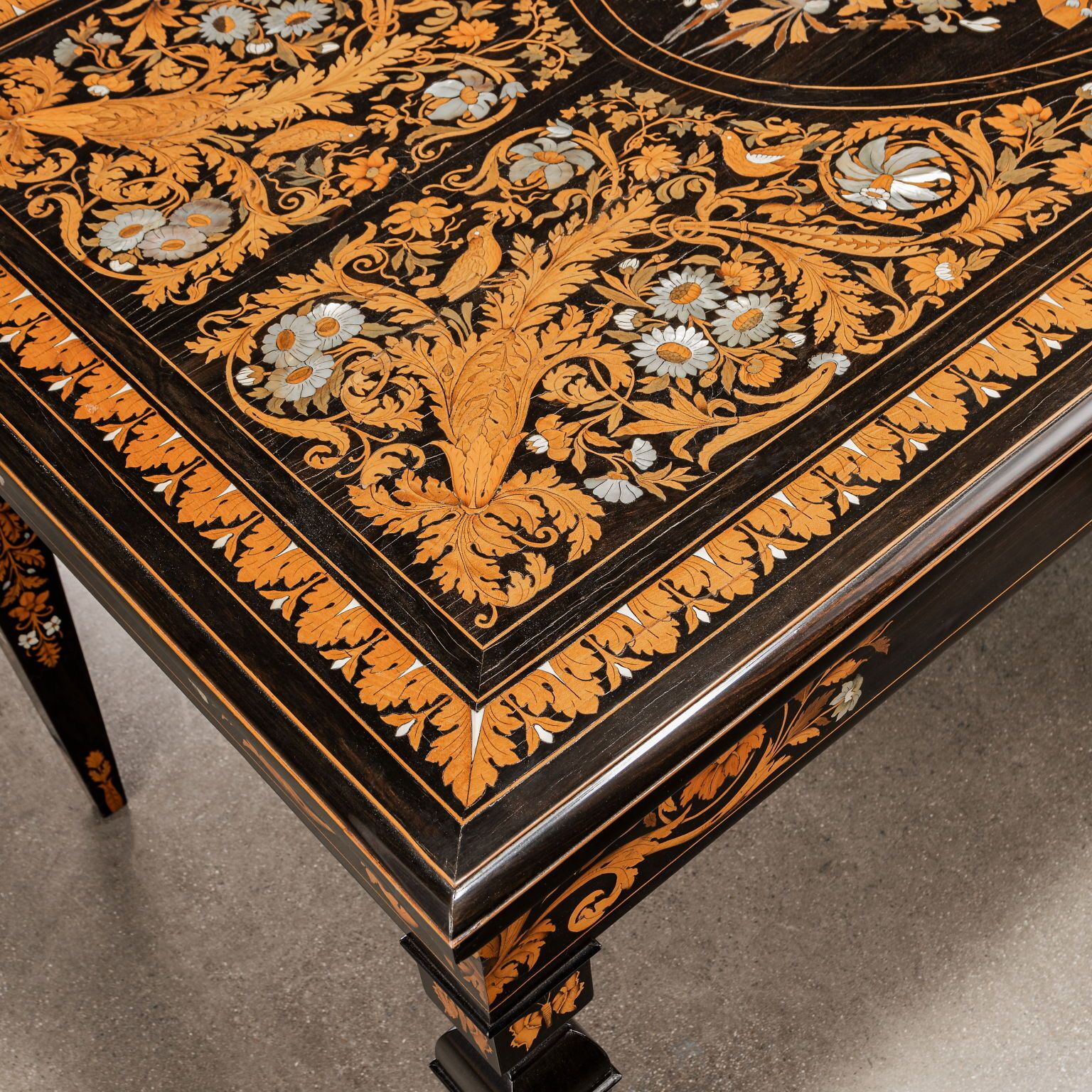 photo furniture Antique Table Attr. To Luigi And Angiolo Falcini Chestnut Italy'800