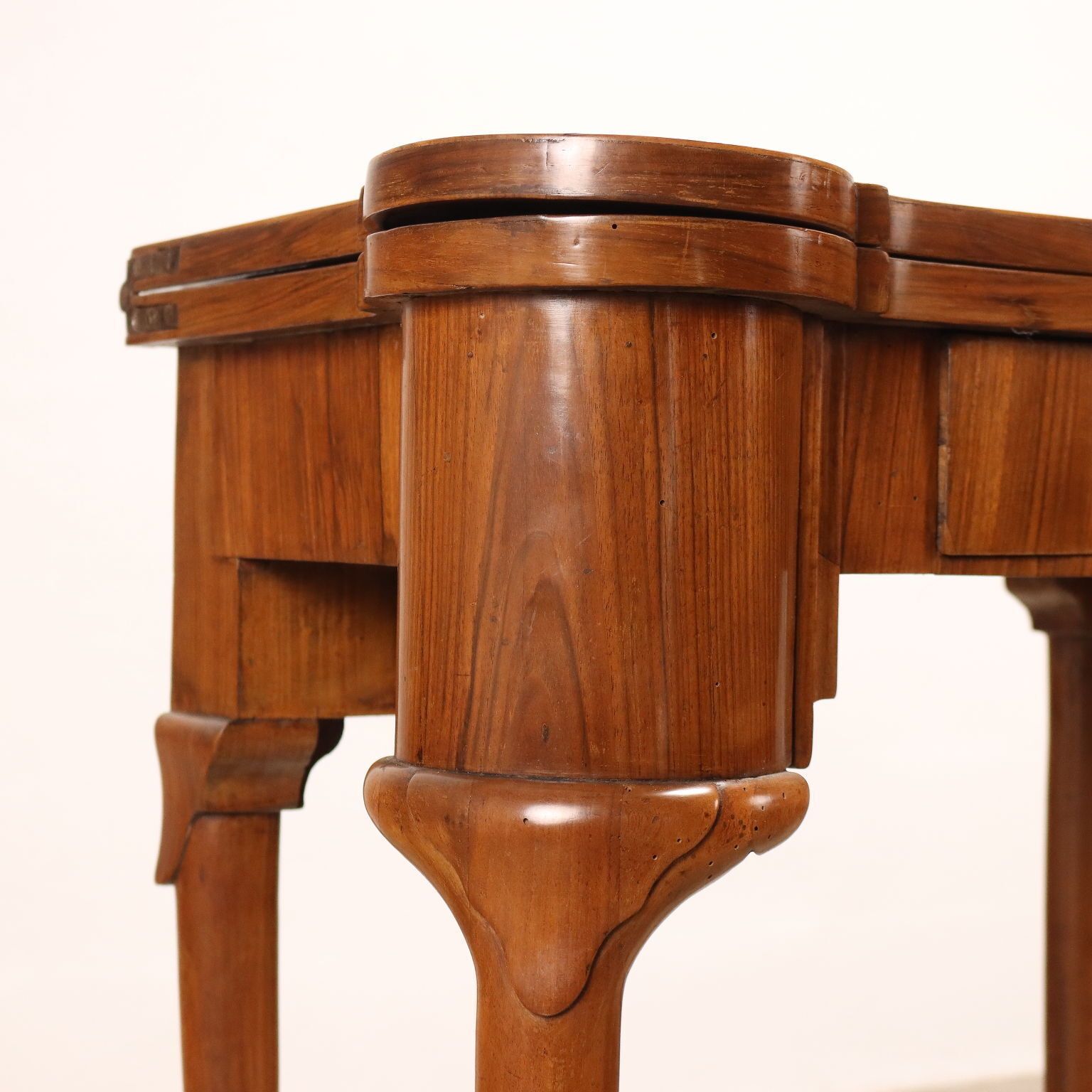 Ancient Baroque Game Table Walnut Italy XVIII Century photo 2000.0