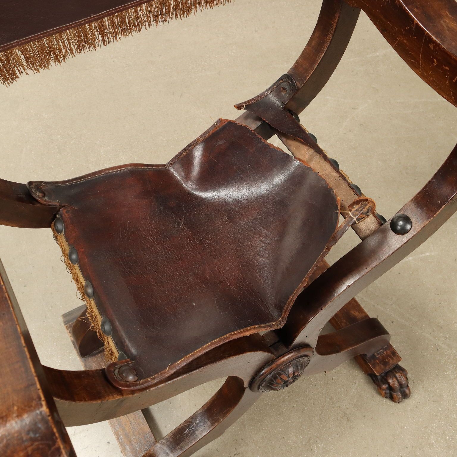 Antique Neo Renaissance Chair Walnut Leather Italy XX Century photo 390.0