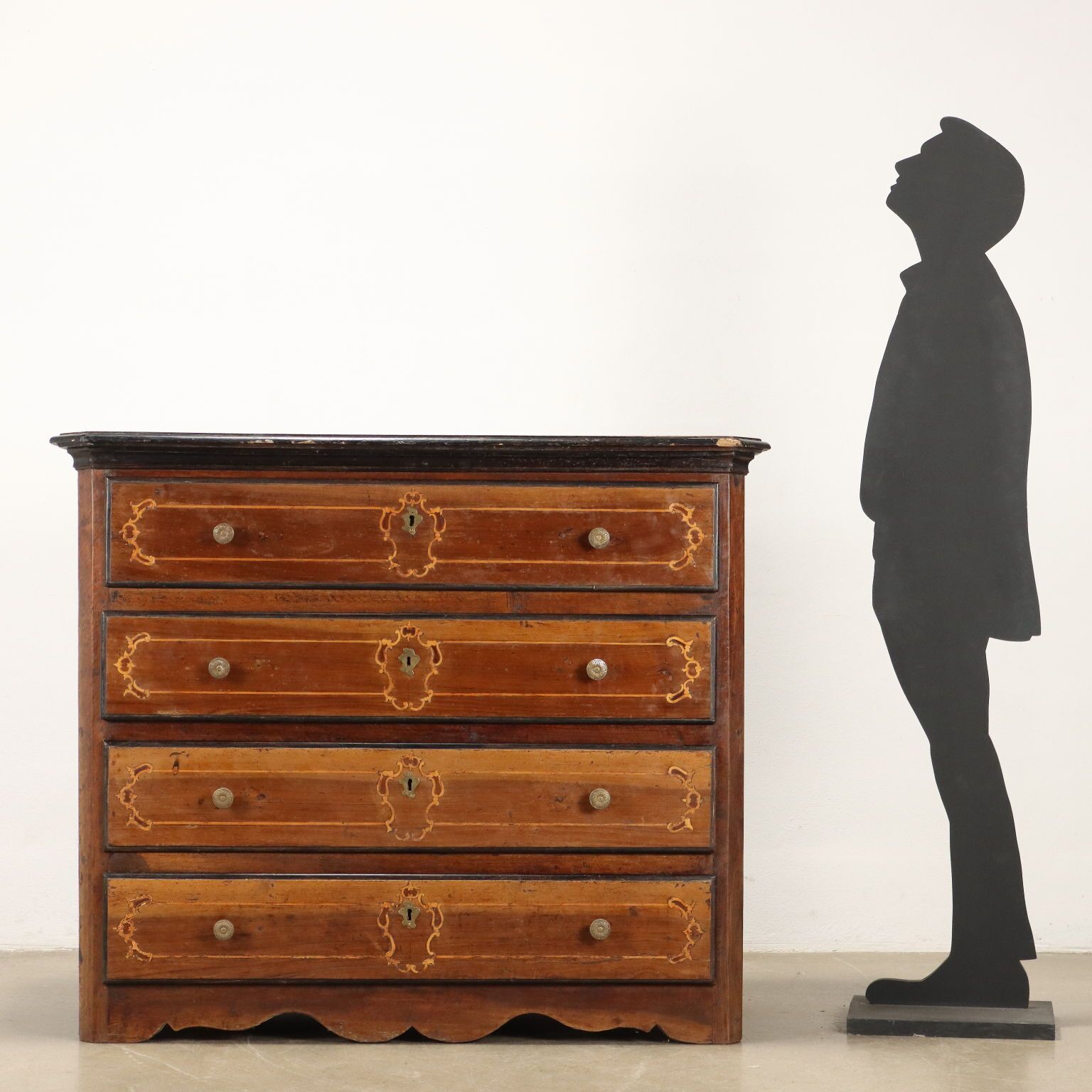 Antique Chest Of Drawers Walnut 4 Drawers Italy XVIII Century photo furniture