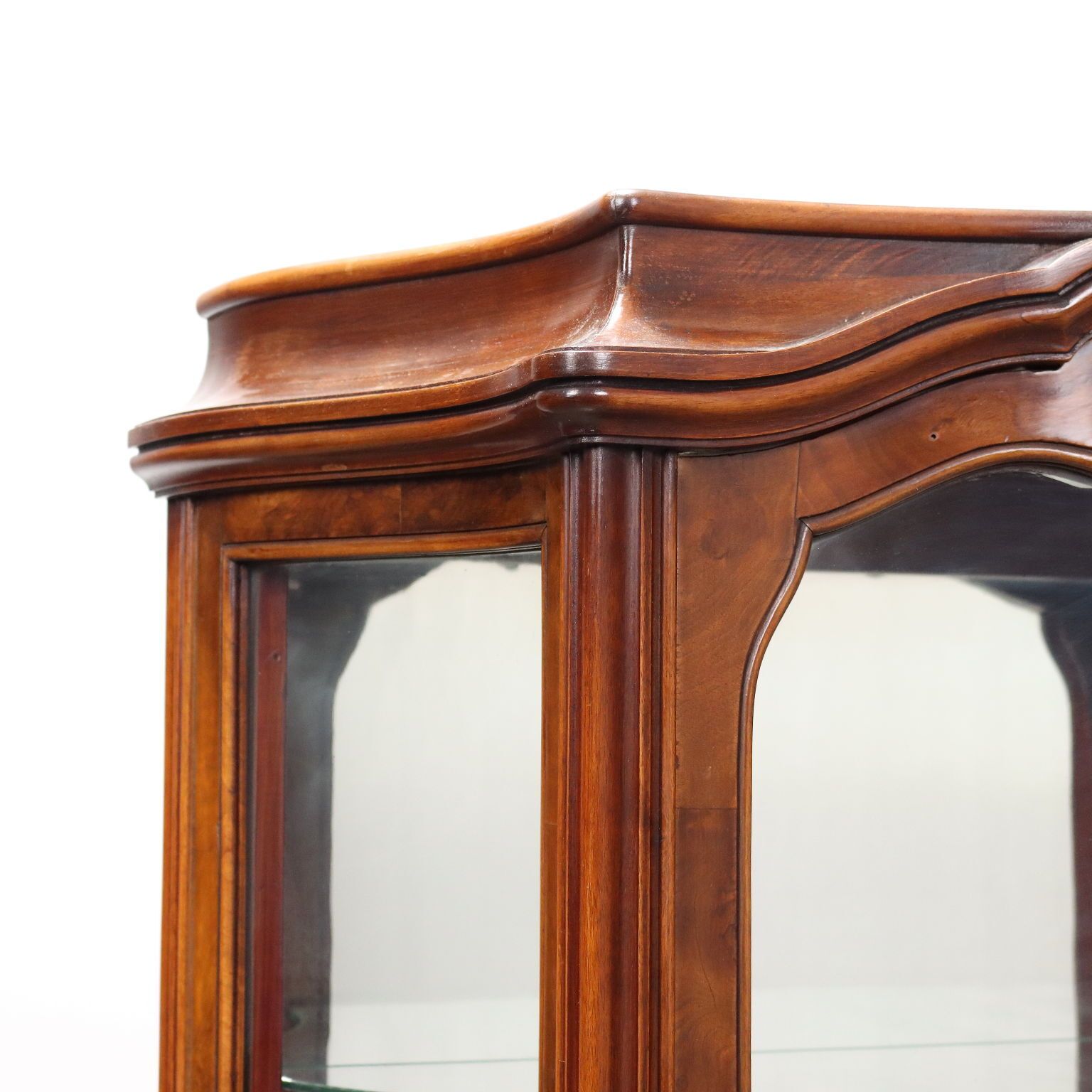 Antique Showcase Baroque Style Walnut Decorations Italy XX Century photo Furniture
