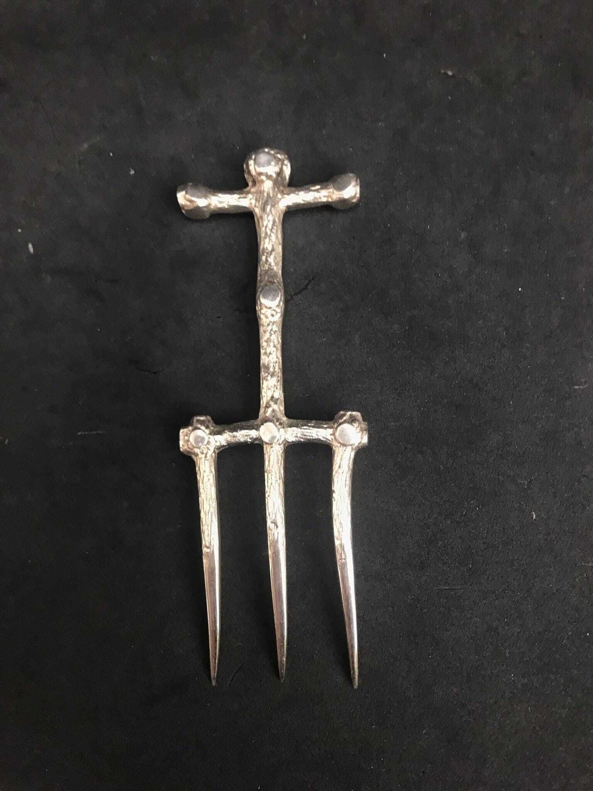 Bread Fork Early Victorian Silver Plated Muffin Server Decorative Fork Cold Meat Charcuterie Collection Gift For Hostess Christmas Table photo vintage
