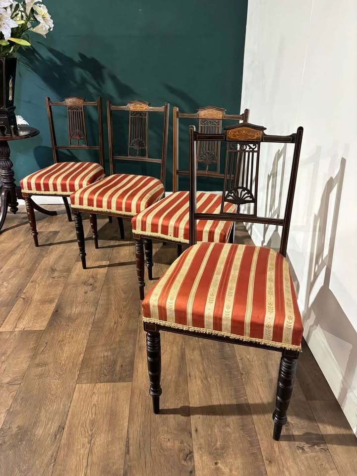 Set Of Four Late Victorian Mahogany Dining Chairs