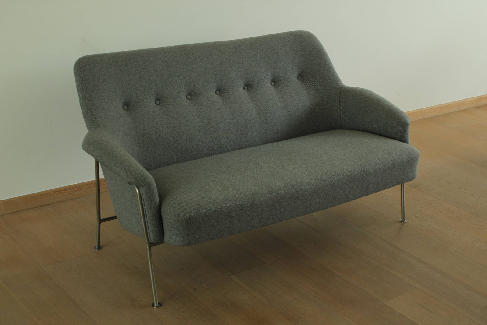 Sofa By Theo Ruth For Artifort photo Furniture