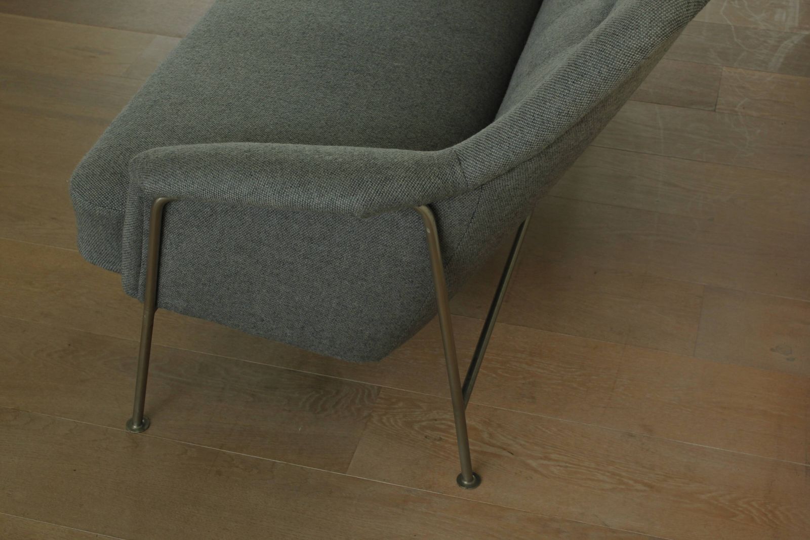 2950.0 Sofa By Theo Ruth For Artifort photo