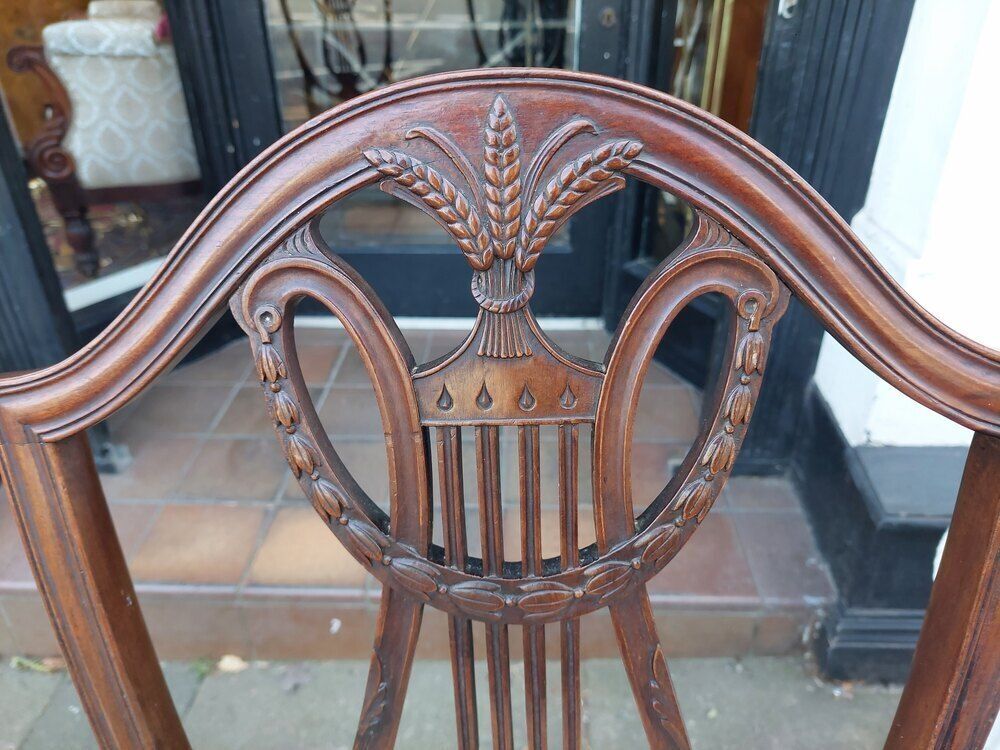 Set Of Six Late 19thc Mahogany Hepplewhite Chairs photo for sale