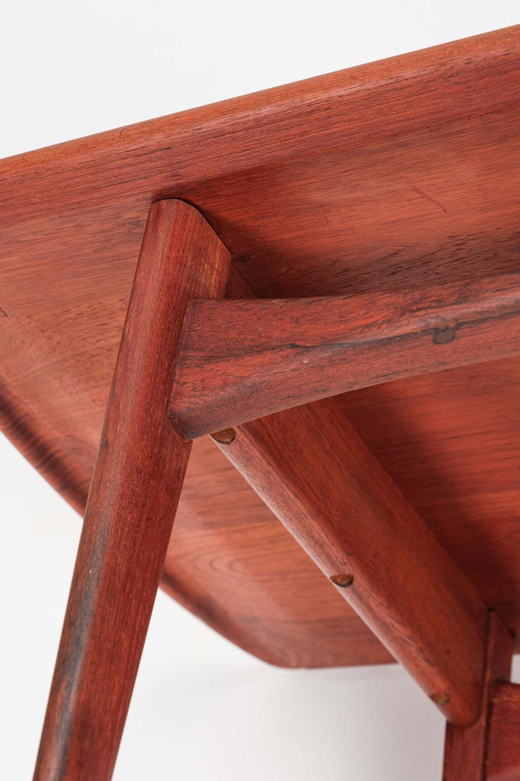 1169.0 Toove & Edvard Kindt Larsen Club Table, Denmark, 50s photo