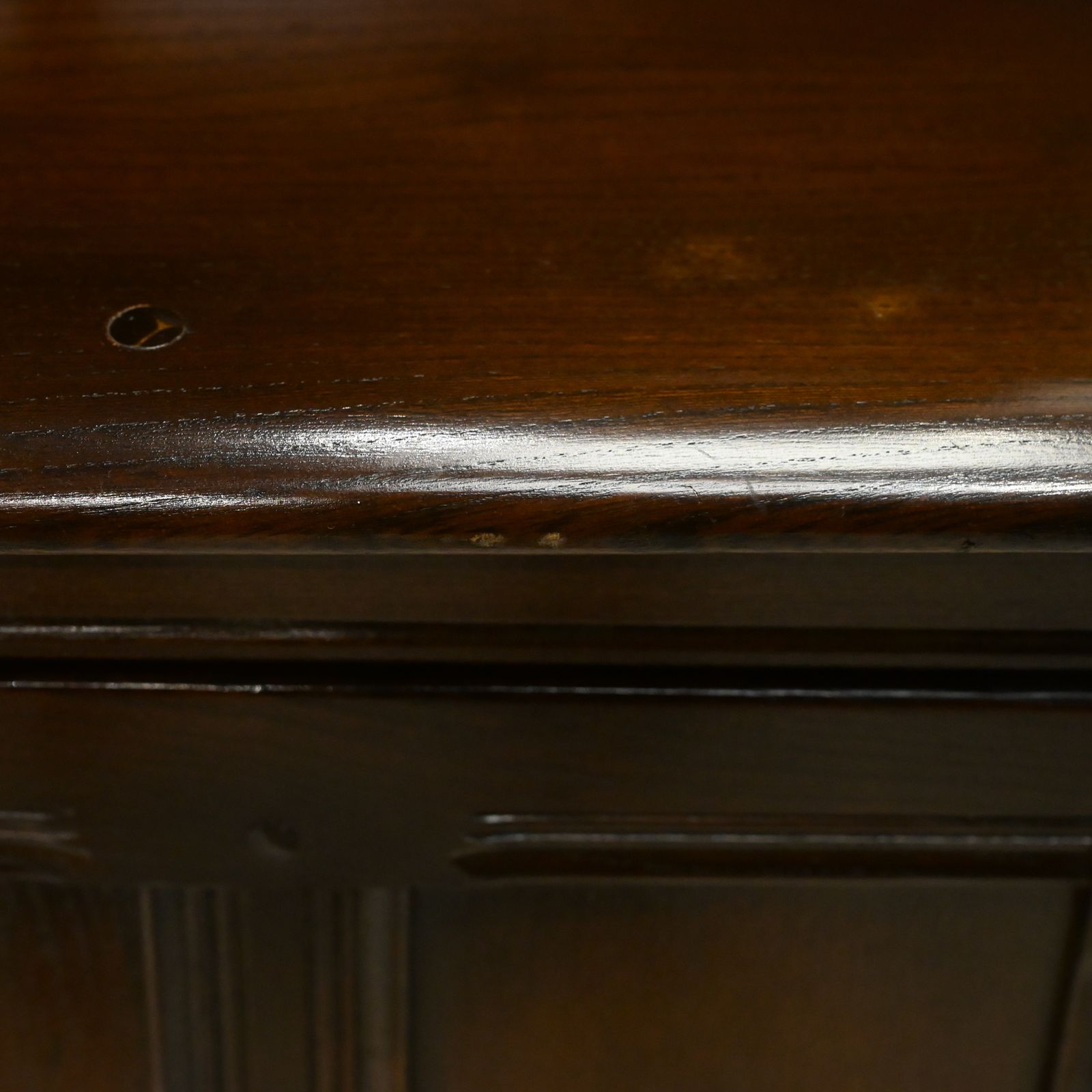 photo vinterior Ercol Dresser 4 Drawers And Shelved Top Dark Finish Free Uk Delivery