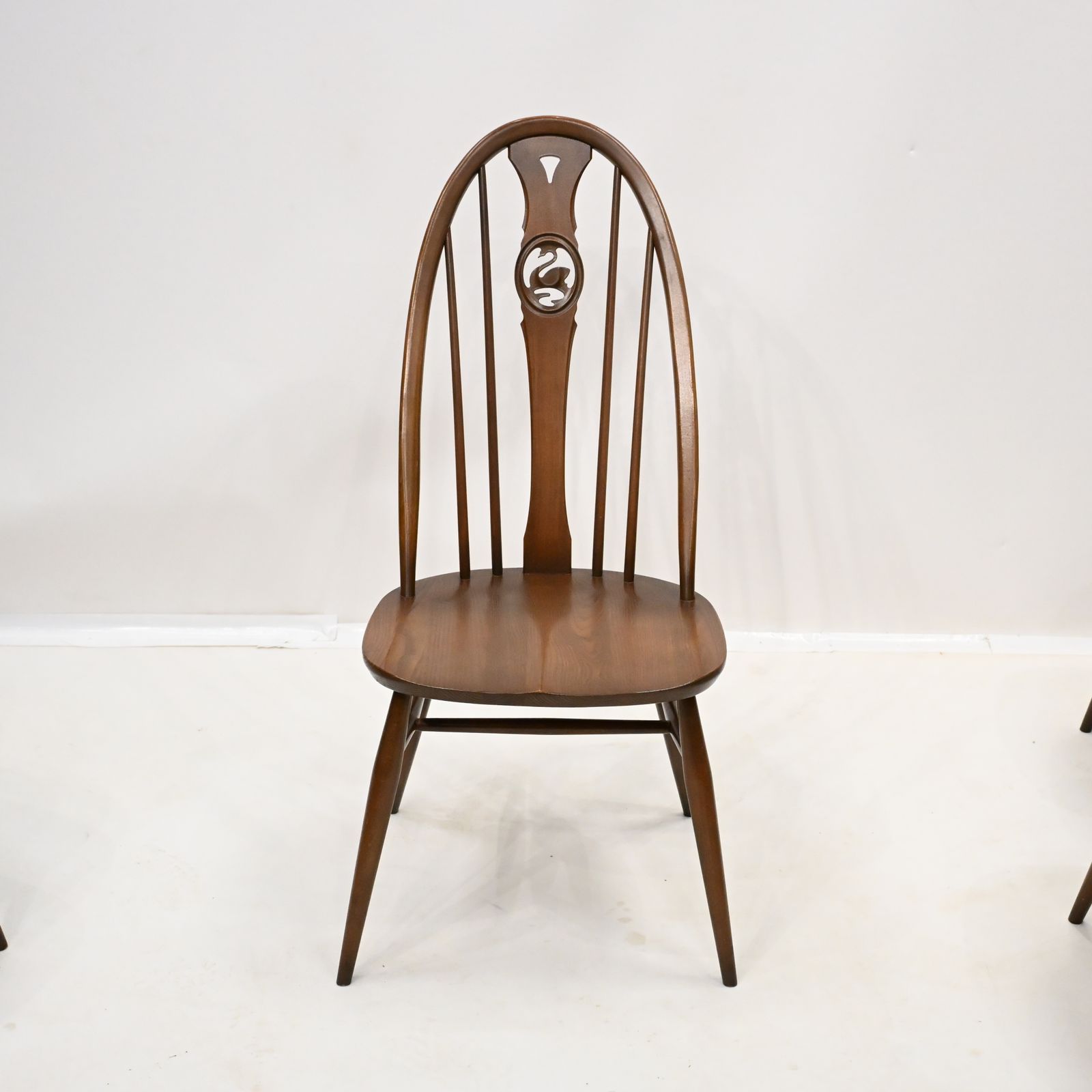 4 Ercol Windsor Swan Bow Back Dining Chairs Golden Dawn #876 Free Uk Delivery photo 547.0