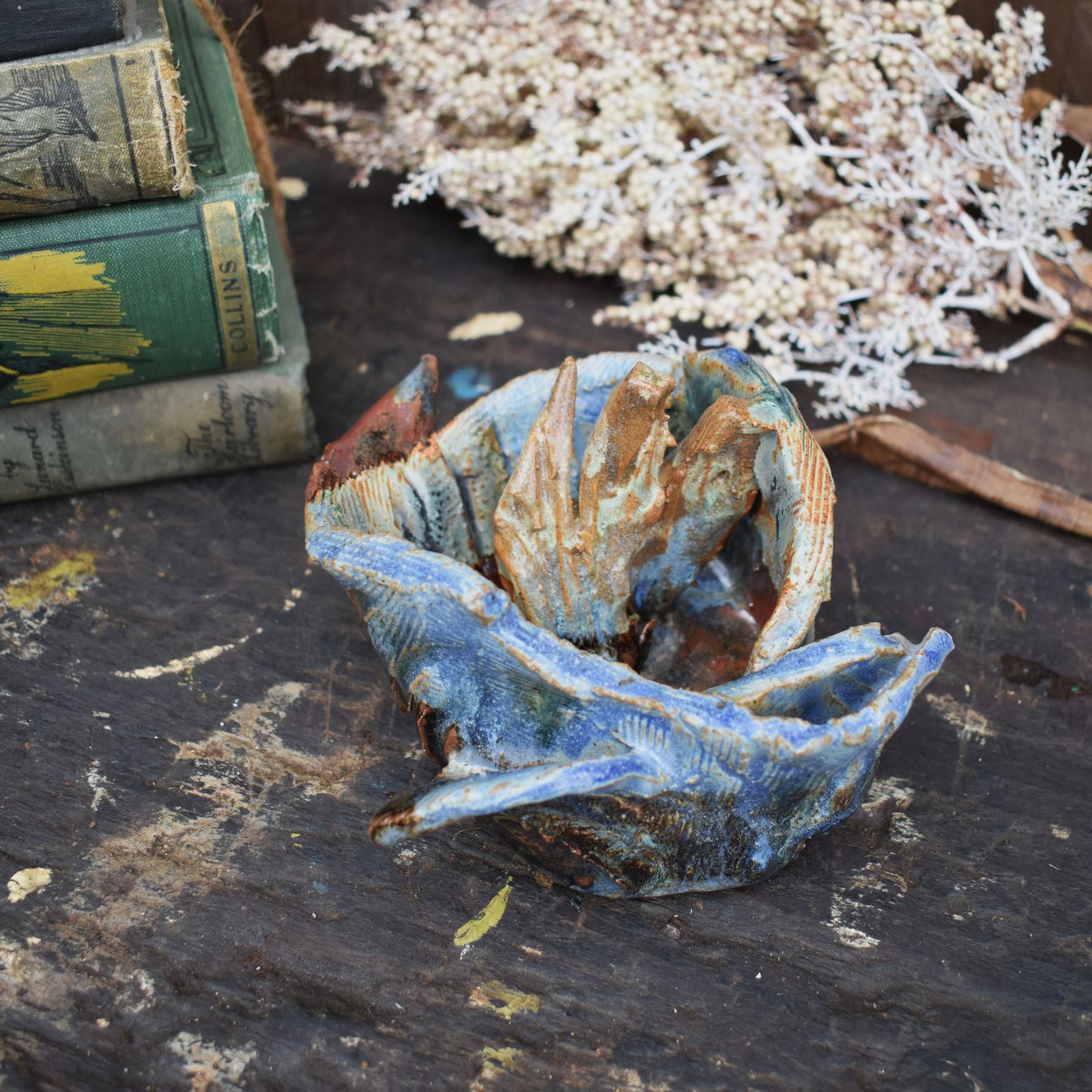 Vintage Hand Made Stylised Flower Petal Stamen Studio Pottery Sculpture Dish