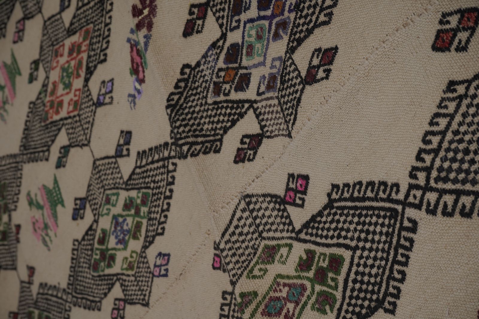 Mid 20cty Diamond Pattern Jajim Kilim With Muted Colors 5'6'' X 7'6'' photo vinterior