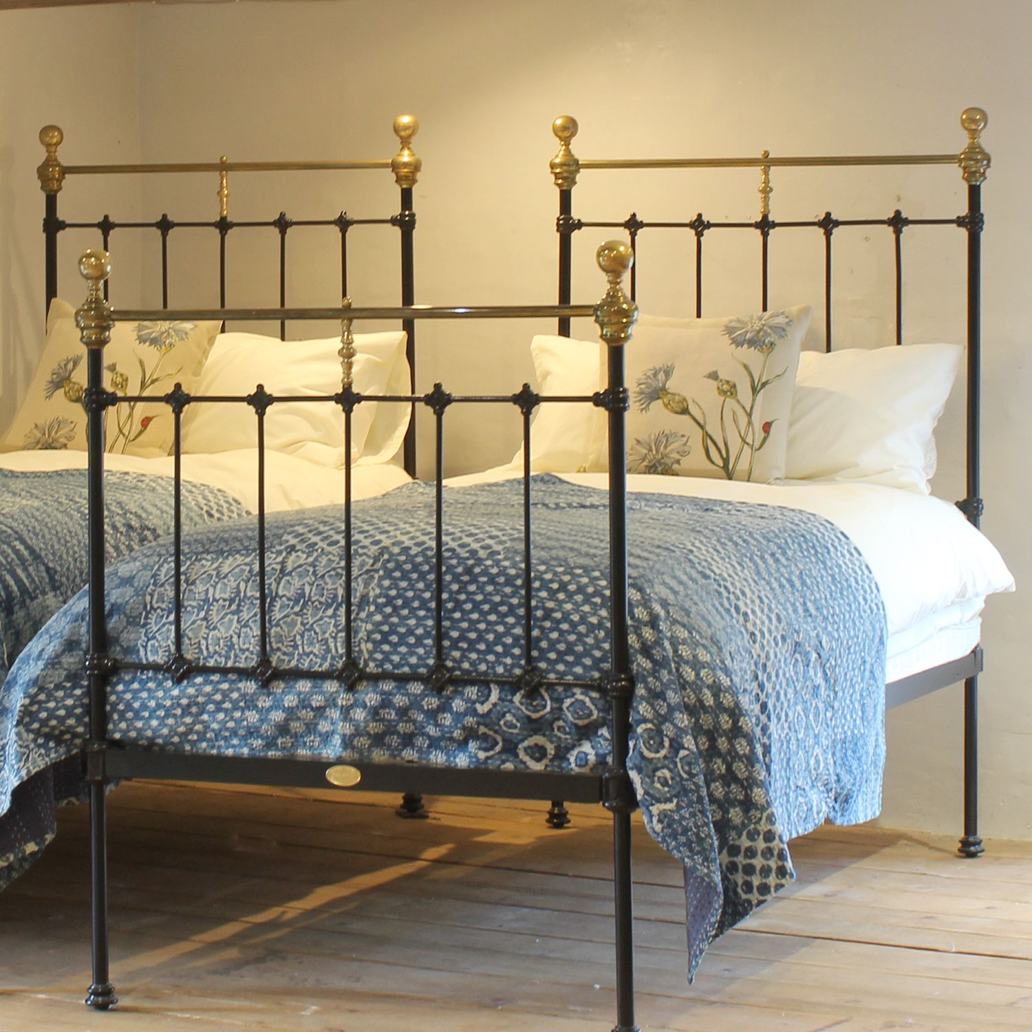 Matching Pair Of Black Antique Cast Iron And Brass Beds, Circa 1890 photo vinterior