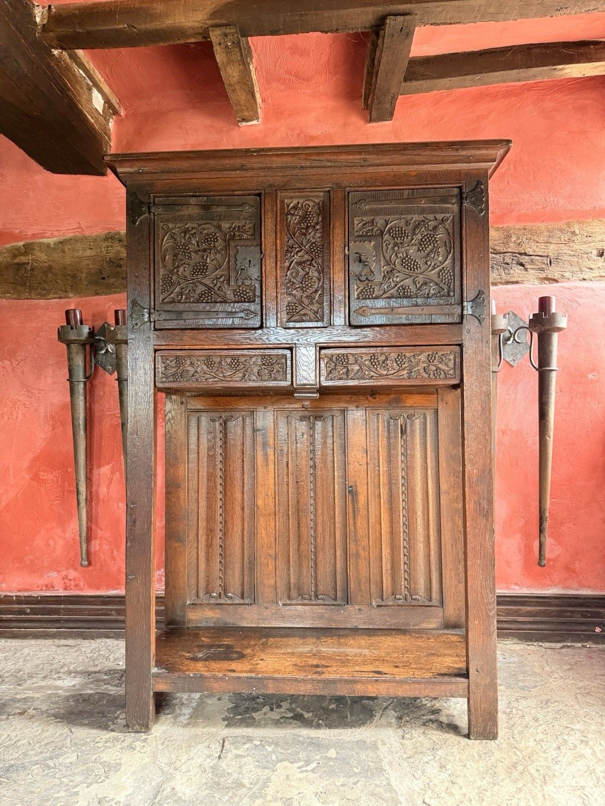 Rare Antique Oak Carved Floorstanding Cupboard Cabinet Dresser Buffet C 1700s