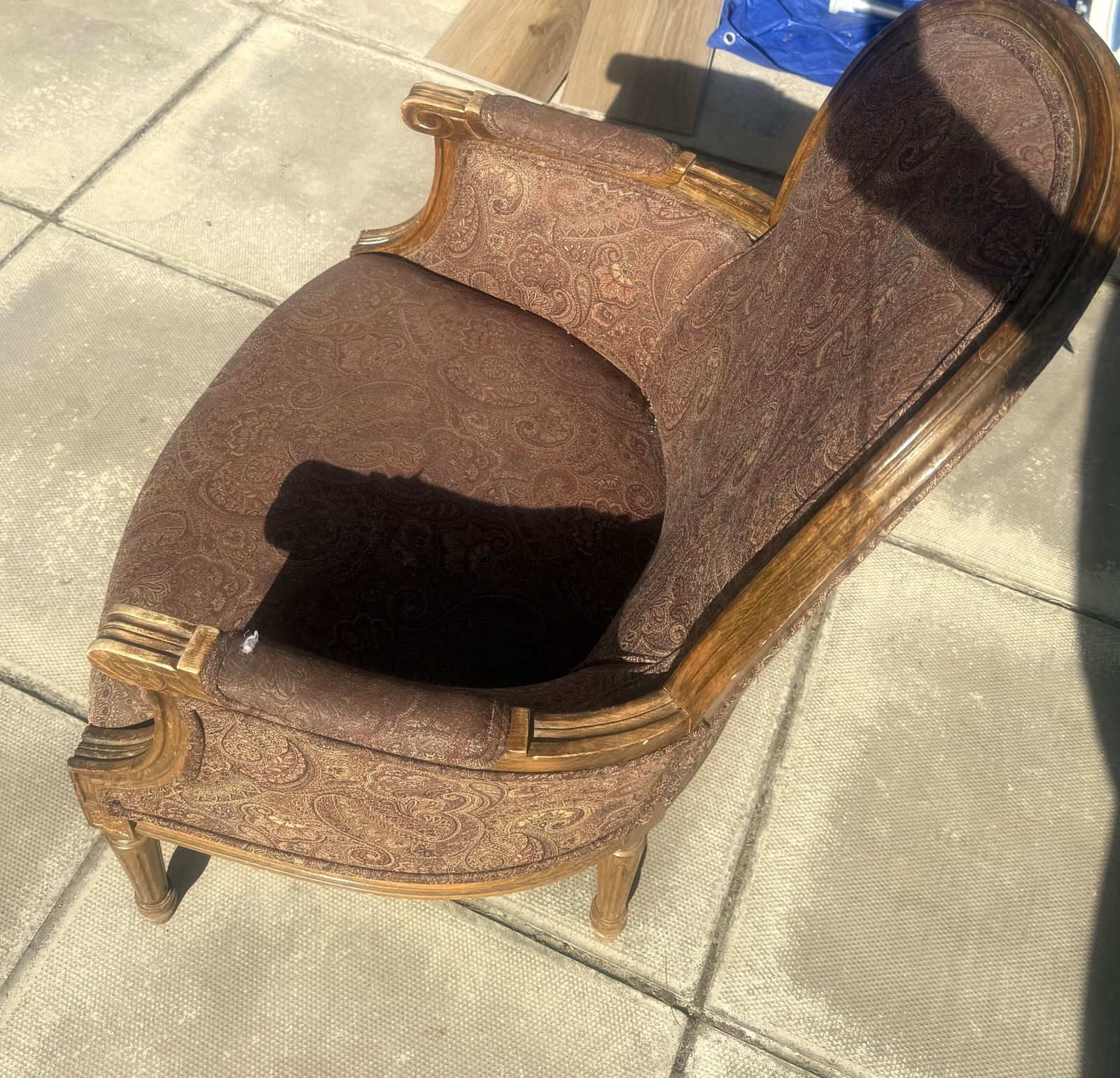 Vintage Spoon Back Chair With Mahogany Wood photo buy