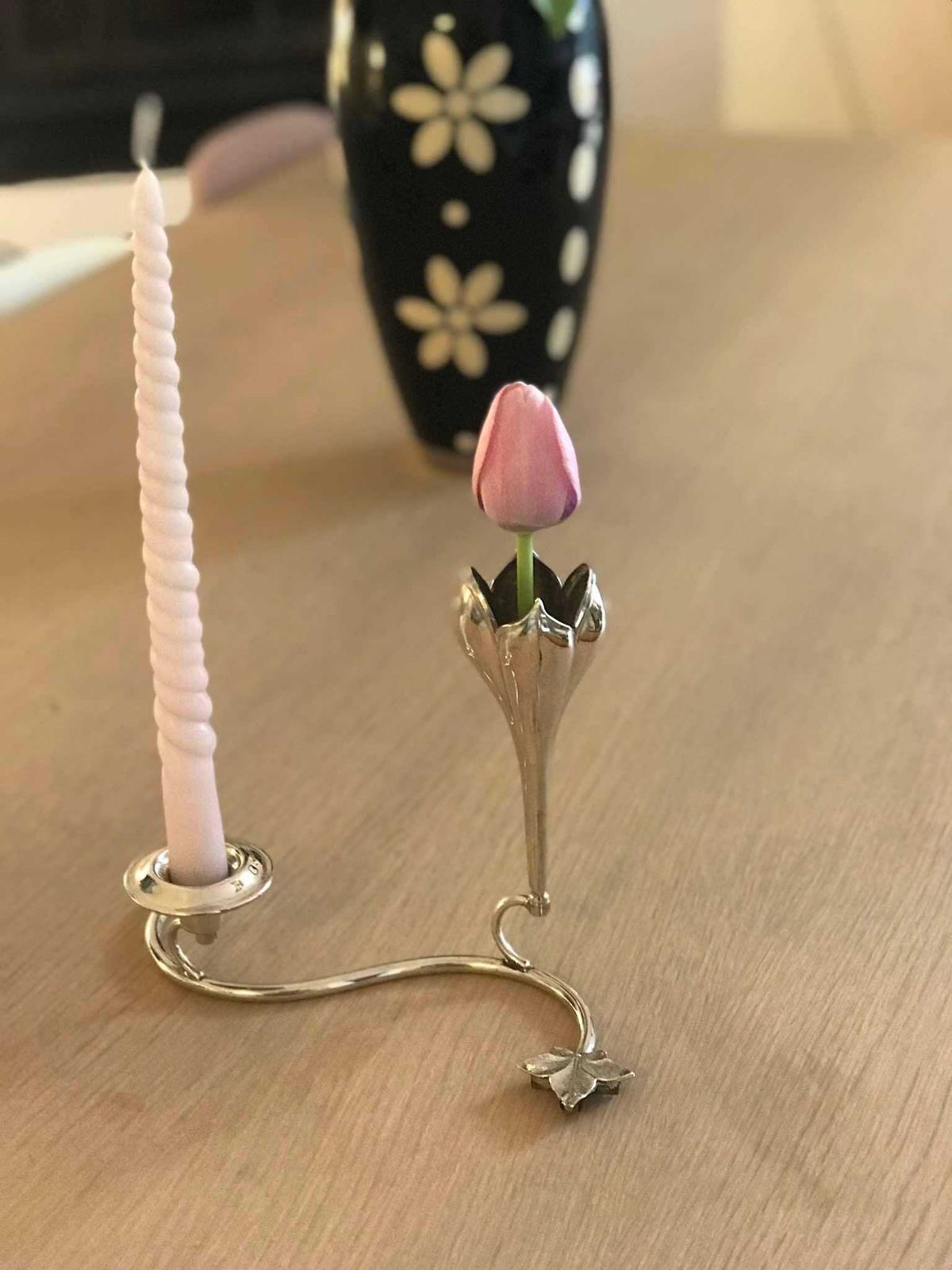 photo furniture Kleine Verzilverde Geribbelde Vaas Met Kandelaar – Engelse Soliflor, Trompetvaas Voor één Bloem, Cadeau, Tafelstuk