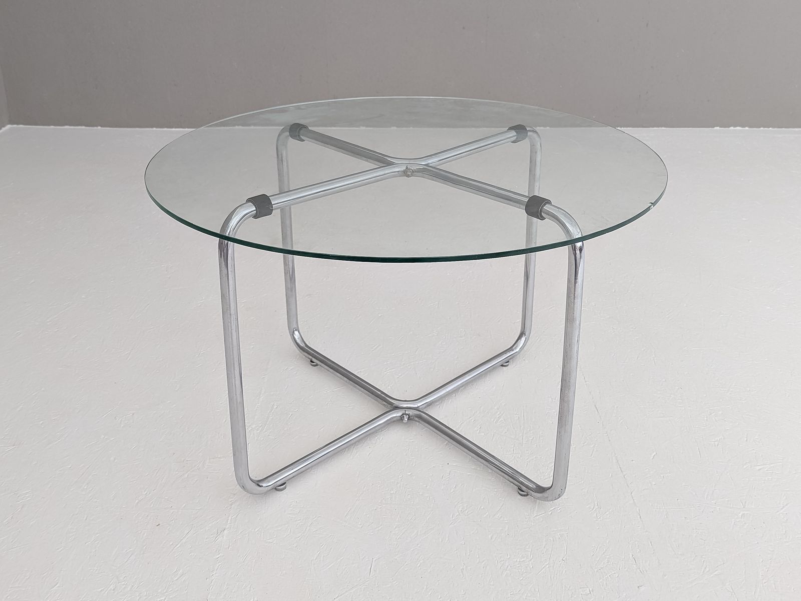 B 27 Tubular Steel Table By Marcel Breuer, 1930s photo vinterior
