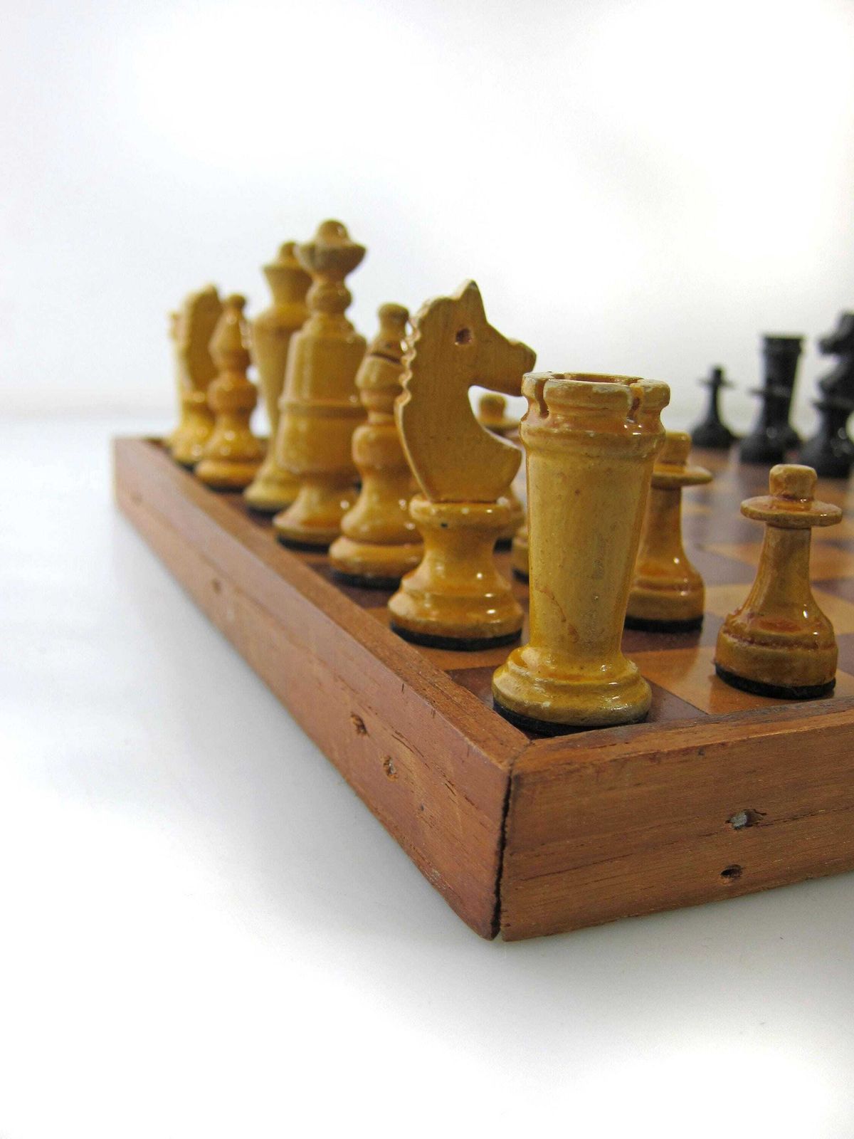 Vintage Collectable Wooden Chess Set, Board & Box    Austrian Coffee House, Kaffeehaus, Haflinger Knights, Josef Hoffmann, Wagner, Adolf Loos photo Home Decor