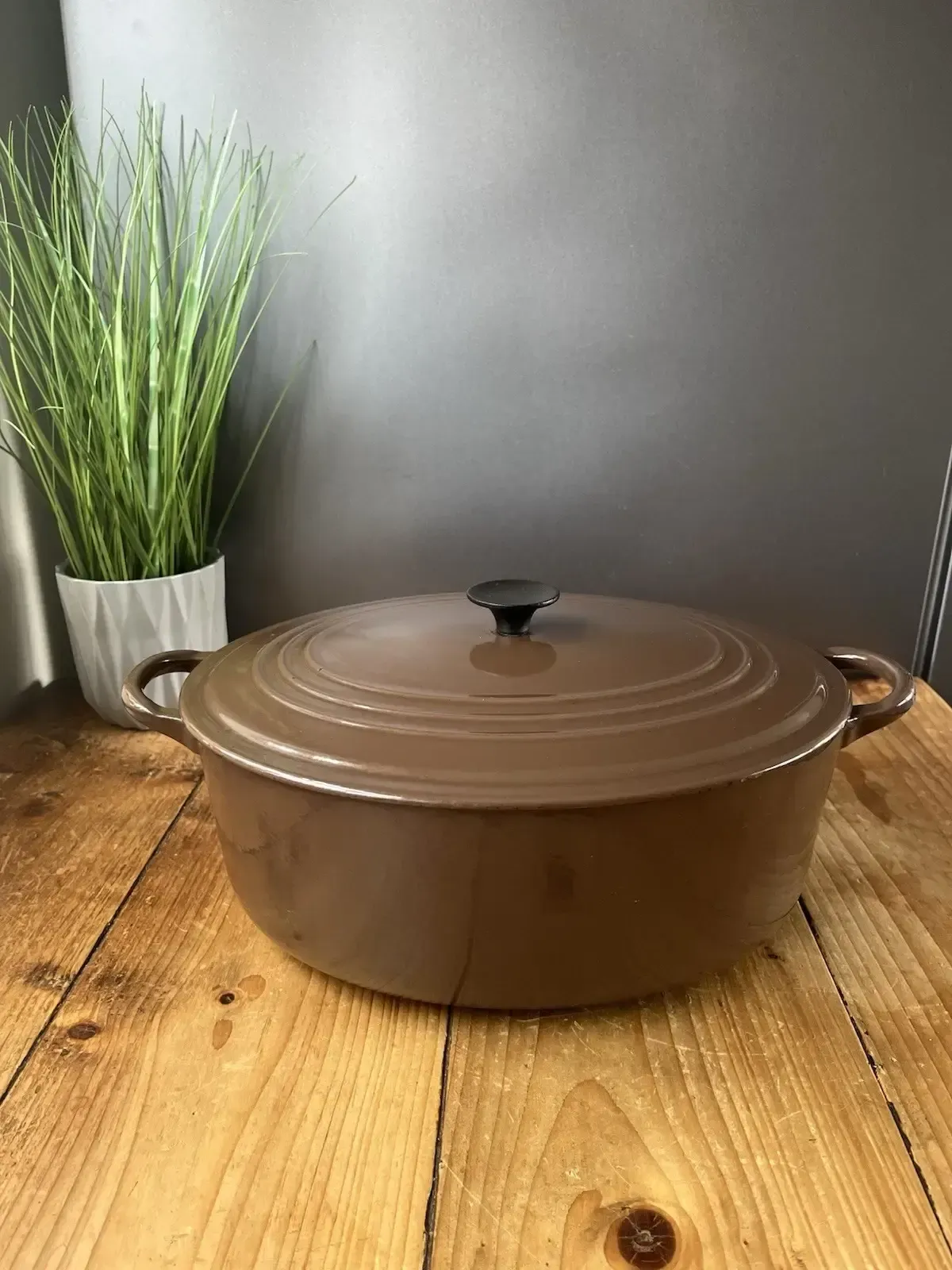 Large Le Creuset France Brown Enamel Cast Iron Lidded Casserole Dish Size F photo Home Decor
