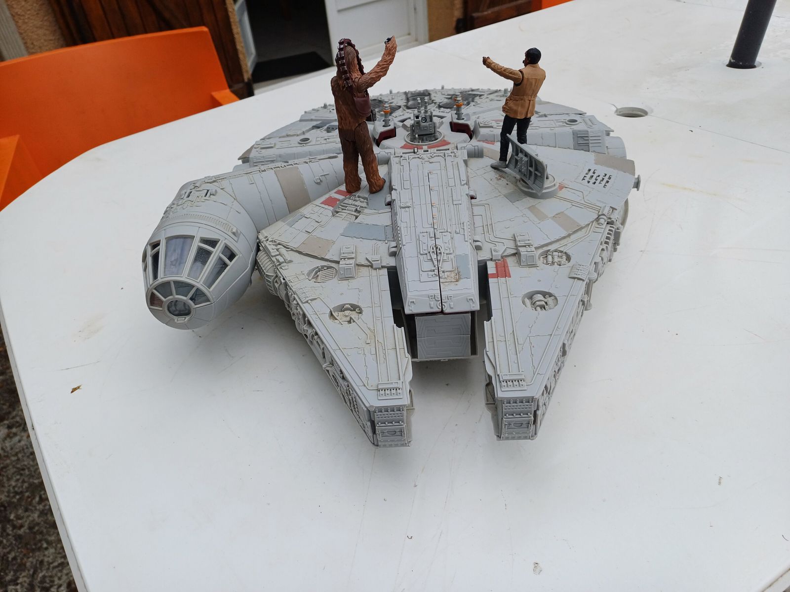 Vaisseau Star Wars Faucon Millenium Lfl Hasbro S A C  001 C # B367 photo furniture