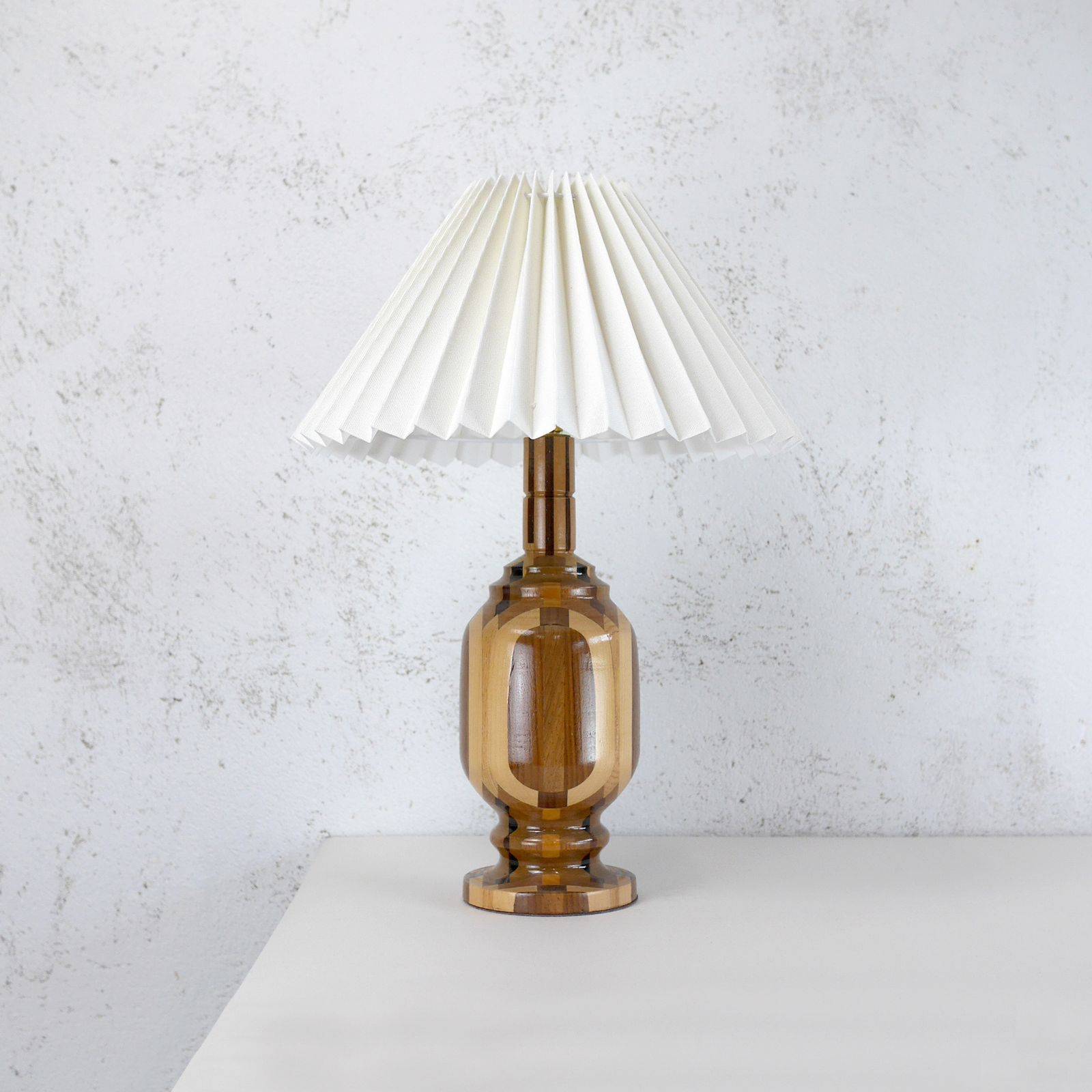 Vintage Mid Century Two Tone Wood Teak Table Lamp Shade Danish Era