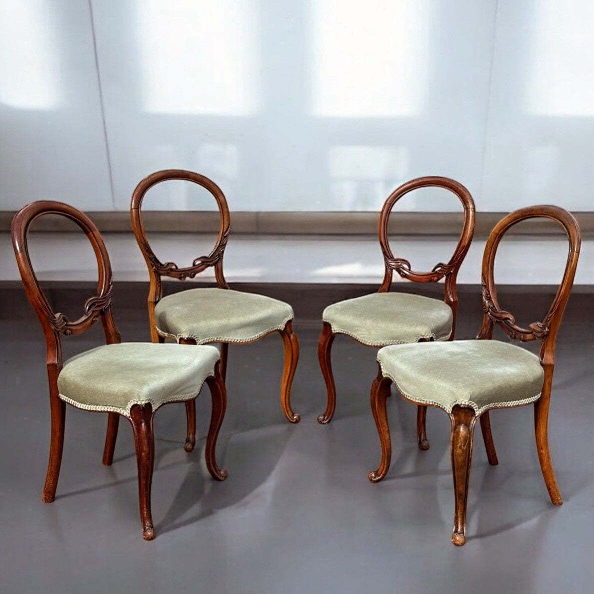 Victorian Walnut Set Of Balloon Back Dining Chairs.
