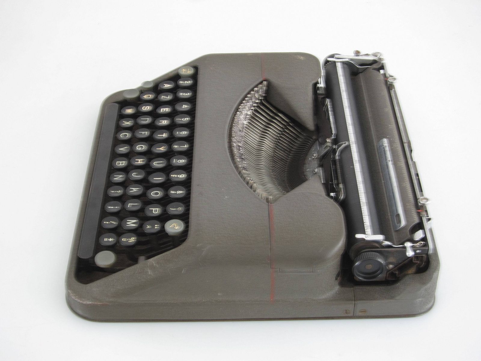 Hermes Baby Portable Typewriter With Case 1939   Hermes, Olivetti, Dieter Rams, Eames, Sottsass, Joe Colombo, Castiglioni, Braun, Sarfatti photo vintage