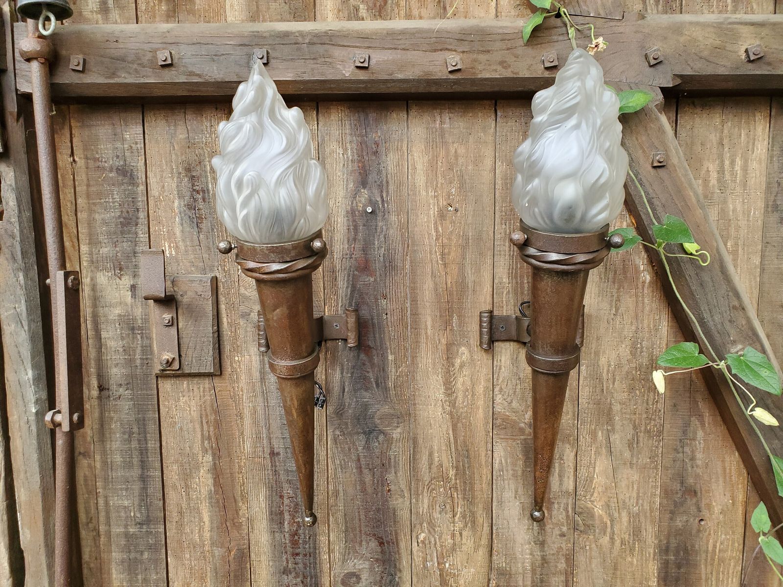 Very Large French Castle Wall Sconces / A Pair Of Iron Wall Sconces / Iron Wall Lights / Gothic Wall Sconces / Medieval Sconces / photo Lighting