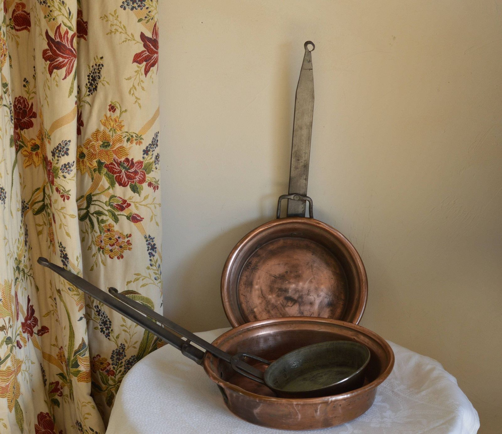 Antique French Set Of 3 Copper Pans / 3 Copper And Iron Pans From 18c / Decorative Set Of Saute Pans / Antique Copper Frying Pans