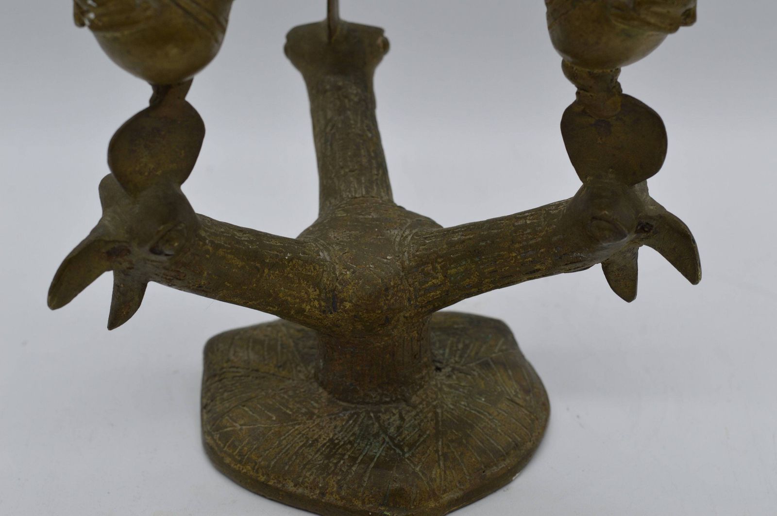 Bronze Gilded Tree Sculpture / Tree Sculpture Curiosity / Sculpture With Birds, Snakes And Frogs / Spiritual Art Sculpture / Ancient Vase photo vinterior