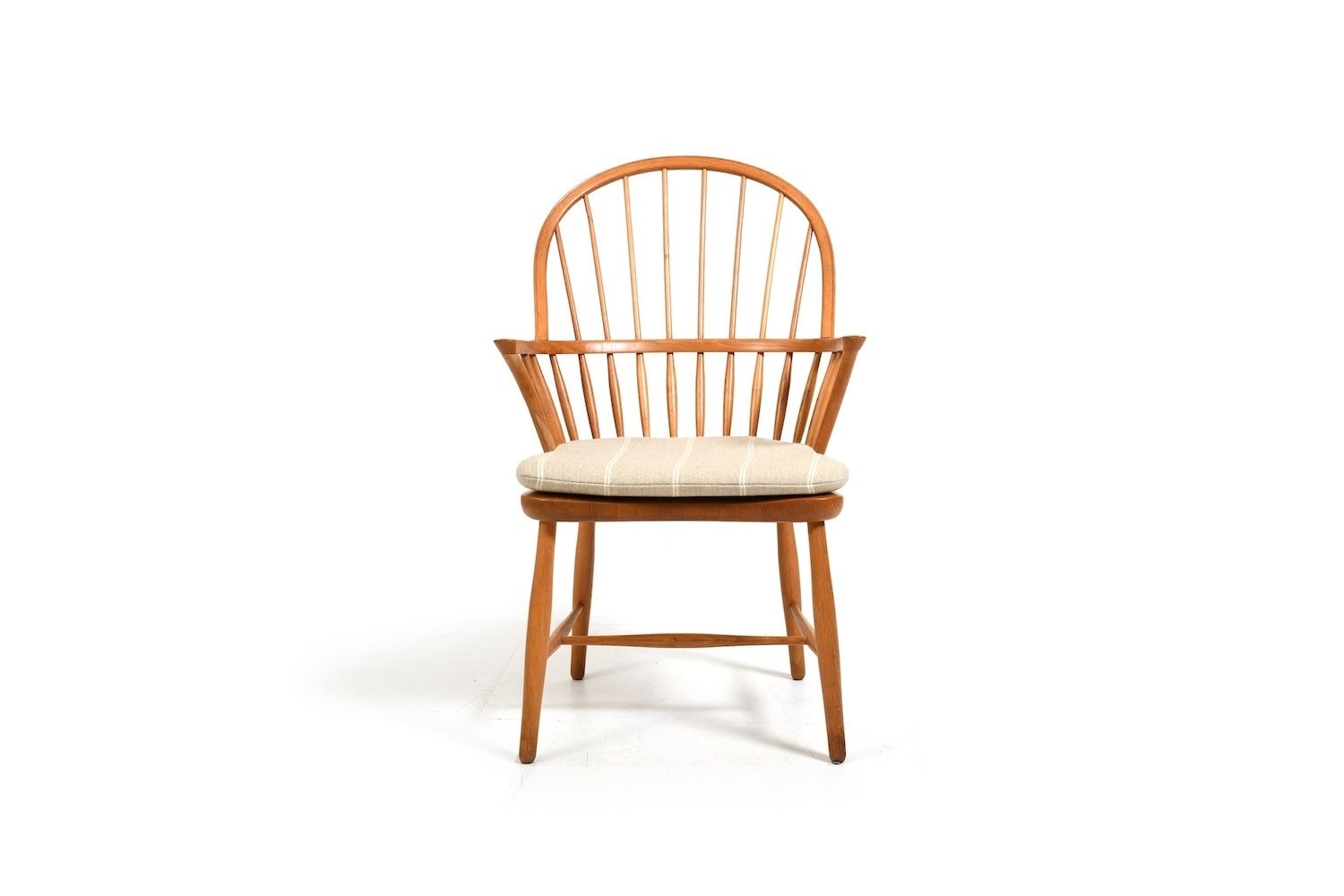 Fh38 Windsor Chair By Frits Henningsen In Oak 1960s photo for sale