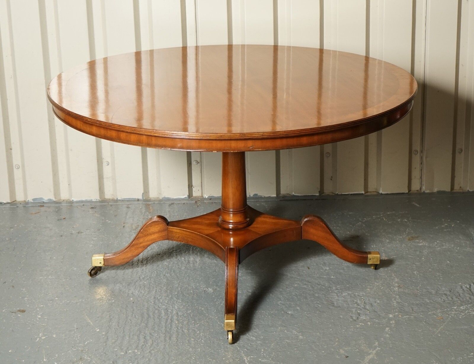 Very Stunning Circular Burr Walnut Dining Table Made By Beresford & Hicks London photo furniture