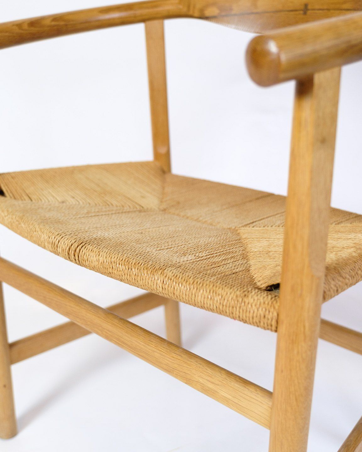 Set Of 2 Armchairs Model Pp201 In Oak With Wenge Wood Inlay With Backrest & Seat Made Of Paper Yarn By Hans J. Wegner For Pp Møbler photo Furniture