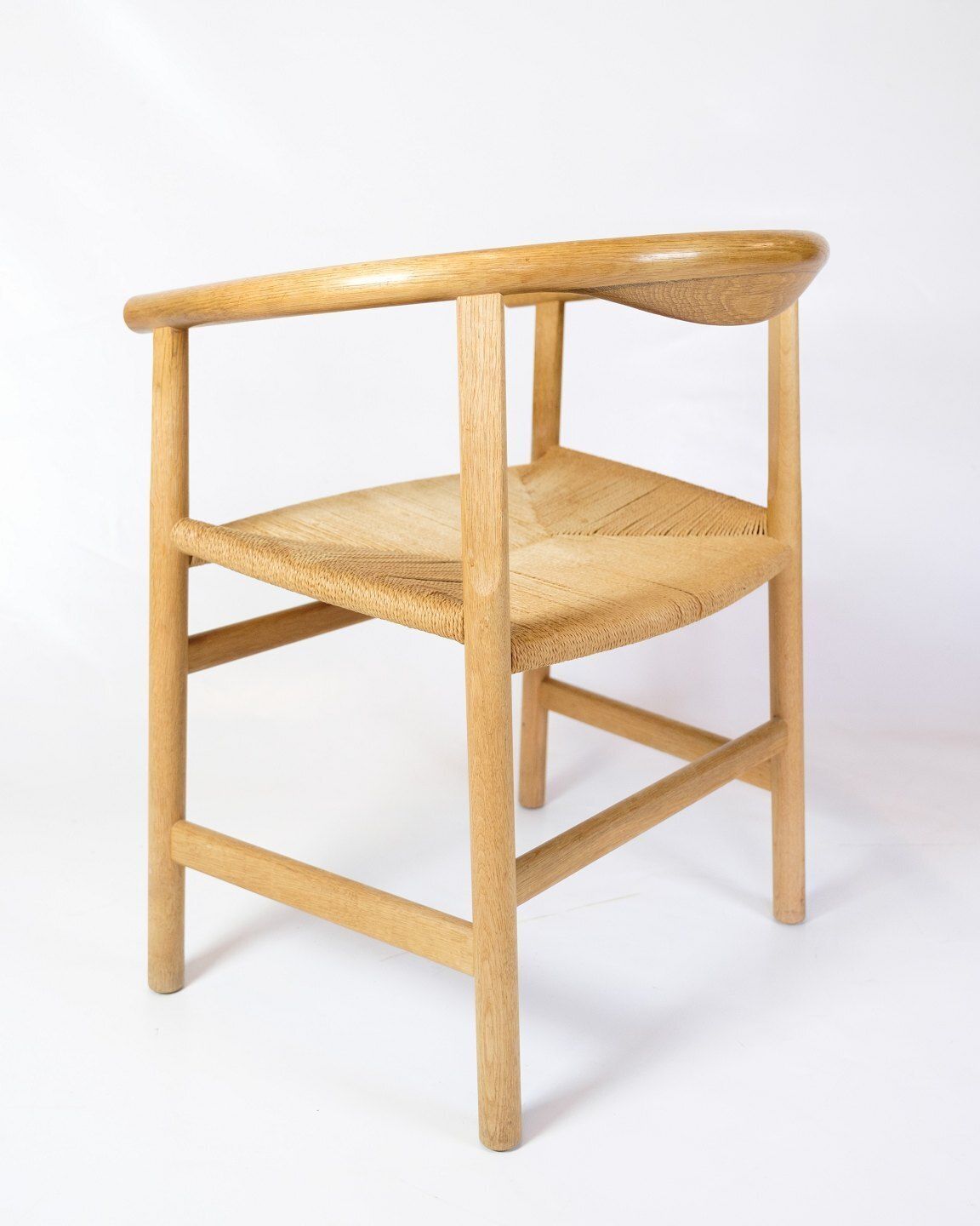 Set Of 2 Armchairs Model Pp201 In Oak With Wenge Wood Inlay With Backrest & Seat Made Of Paper Yarn By Hans J. Wegner For Pp Møbler photo vinterior
