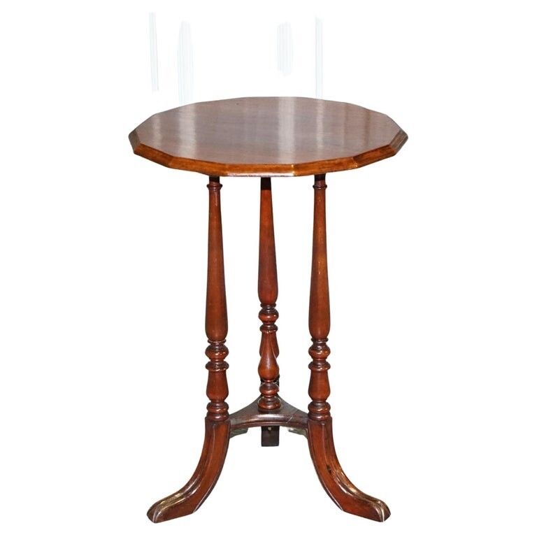 Lovely Restored Hardwood Hexagon Side Table With Curved Spade Feet