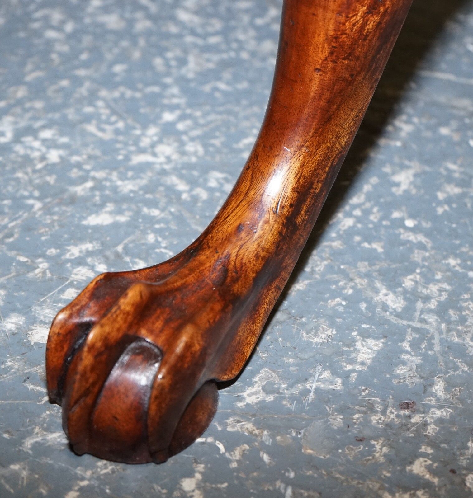 photo for sale Lovely Large Hardwood Large Pie Crust Tilt Top Side Wine Plant Lamp Table
