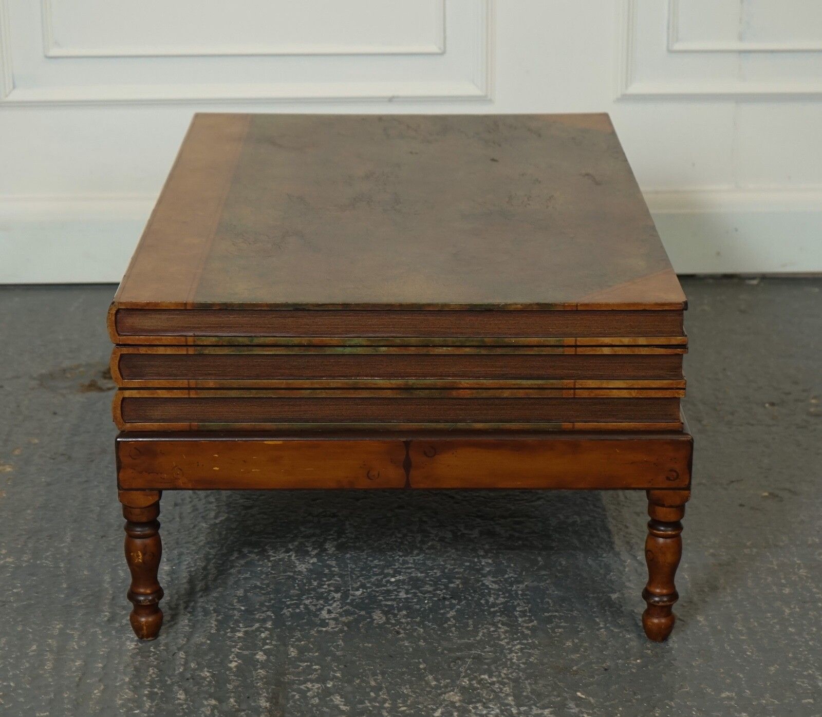 Lovely Vintage Faux Stack Of Books Coffee Table Internal Storage J1 photo buy