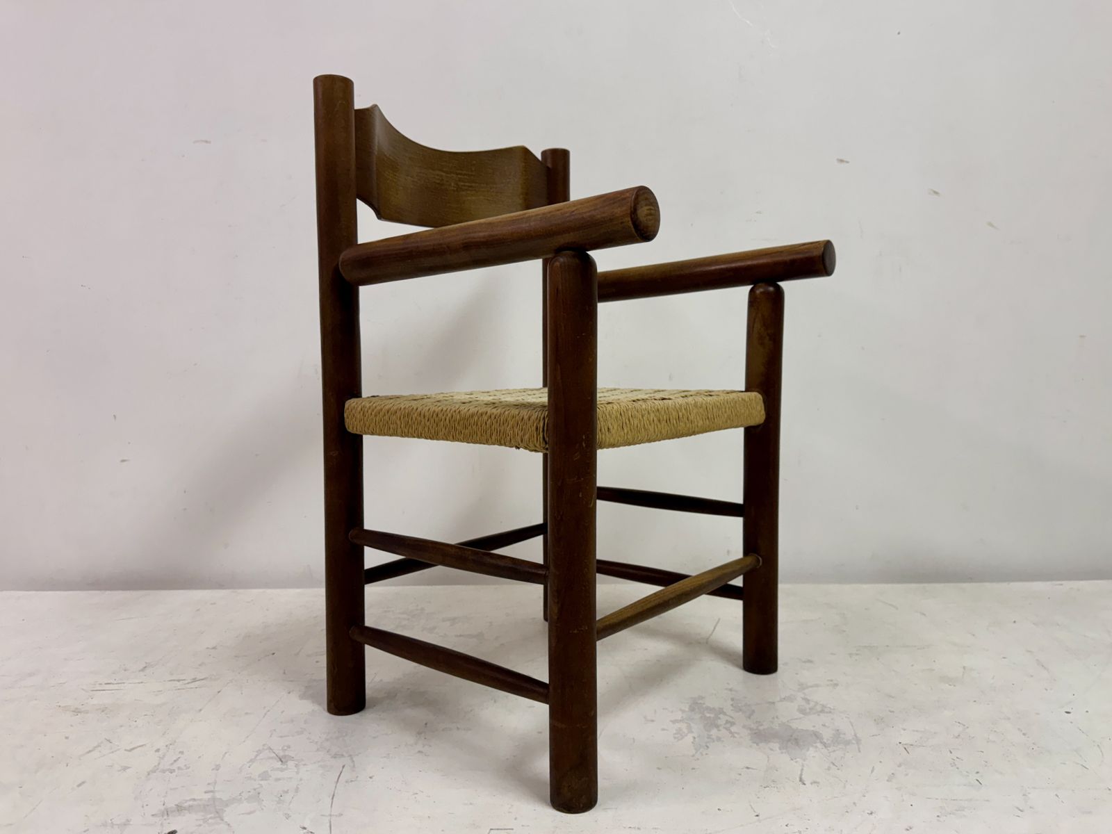 photo vinterior Mid Century Italian Armchair With Rush Seat