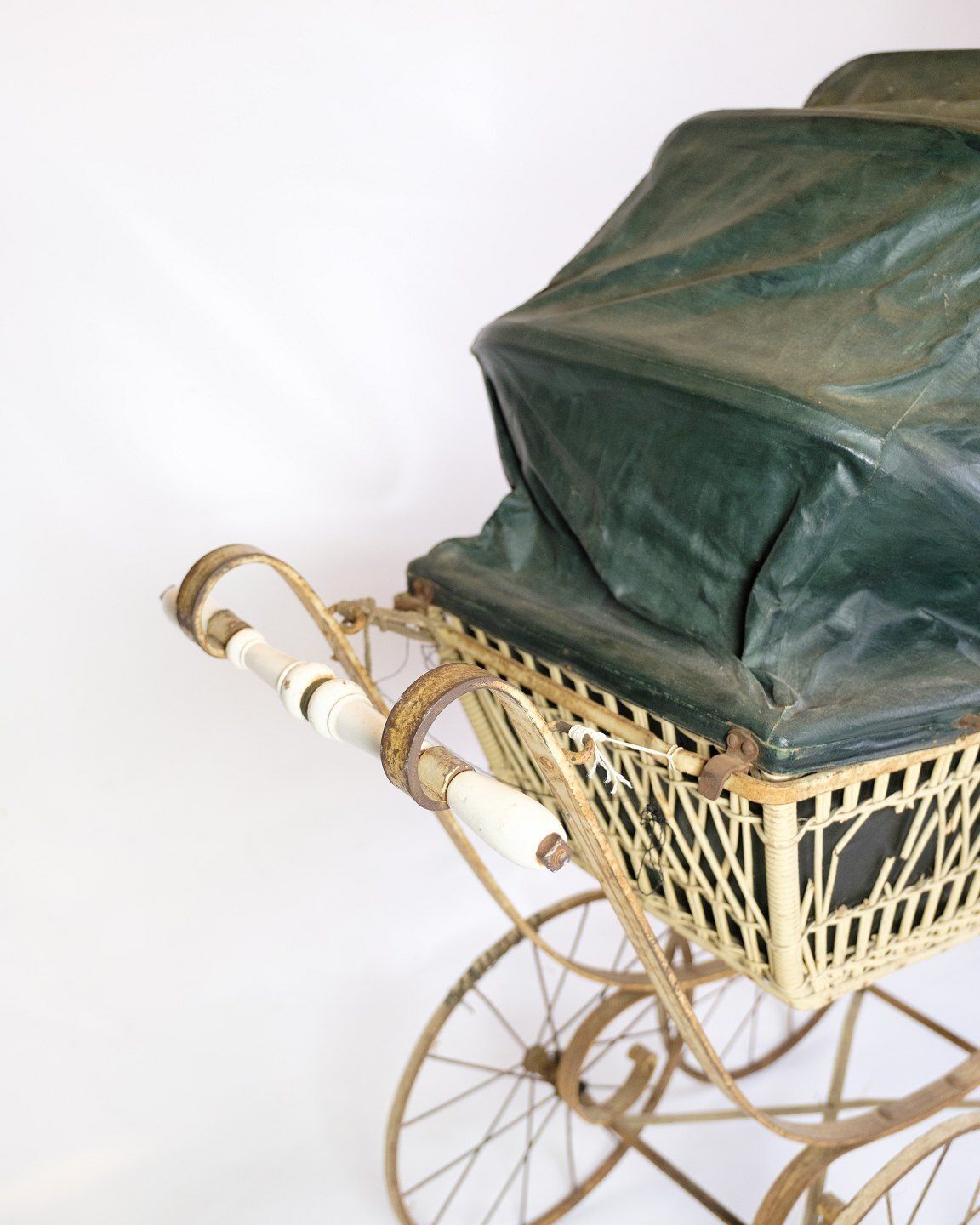 Antique Baby Stroller Wicker Basket & Original Black Canopy In Metal Frame From 1900s photo vinterior