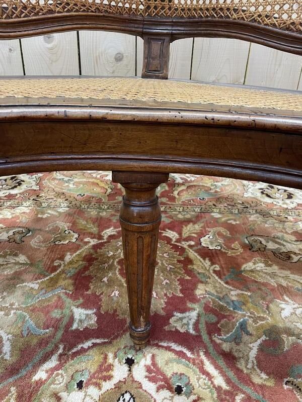 Banquette En Encoignure époque Louis XVI En Cannage photo furniture