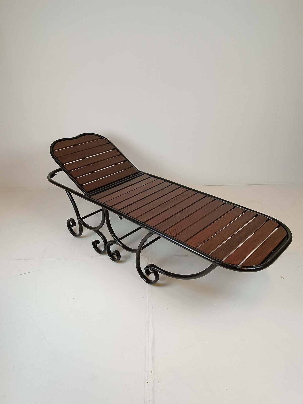 photo for sale Classic Italian Daybed (2), Early 20th Century
