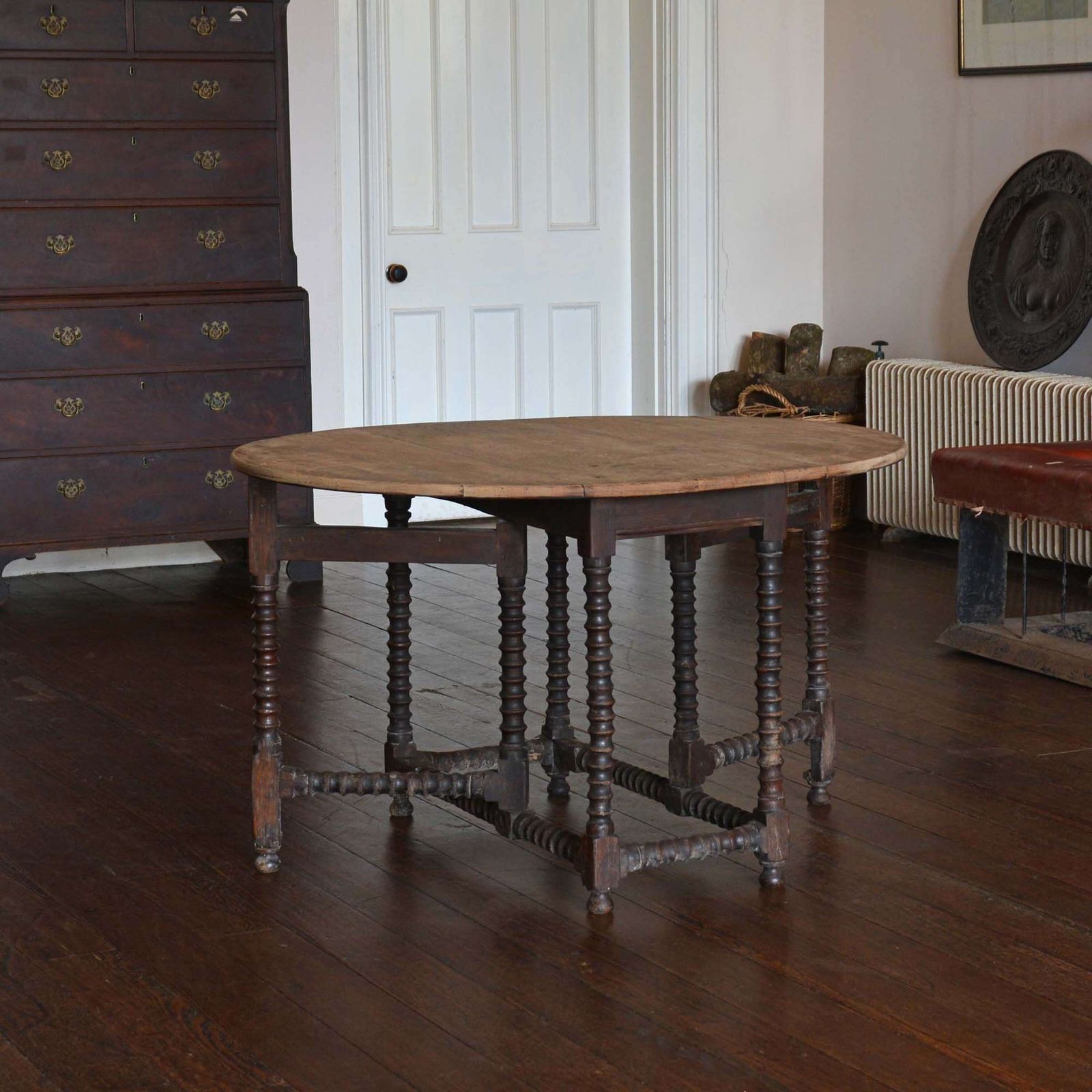 Oak Scrub Top Bobbin Gate Leg Table photo vinterior