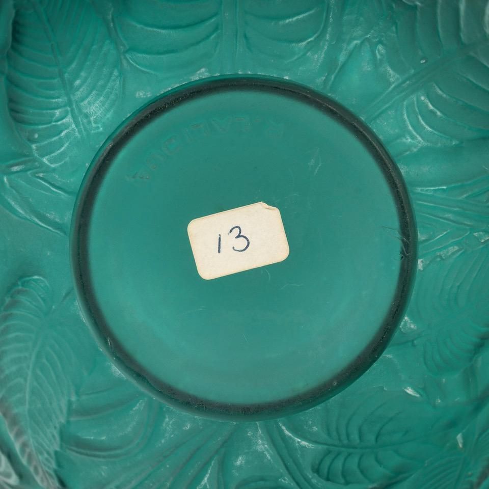 René Lalique  1923  Emerald Green Tinted “Sauge” Vase photo furniture