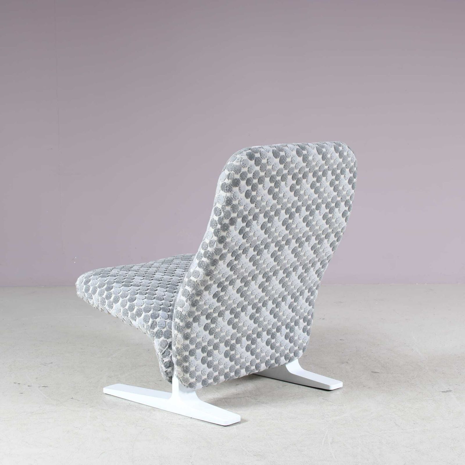 1970s “Concorde” Lowback Chair By Pierre Paulin For Artifort, Netherlands photo buy