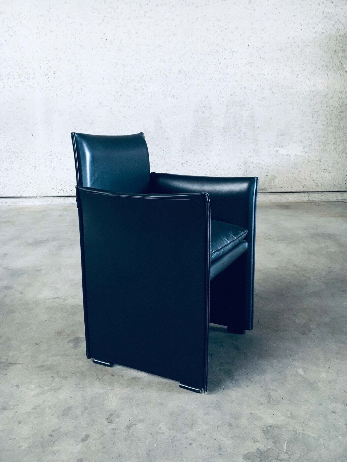 photo vinterior Postmodern Design 401 Break Fauteuils Van Mario Bellini Voor Cassina, Italië, Jaren 1980