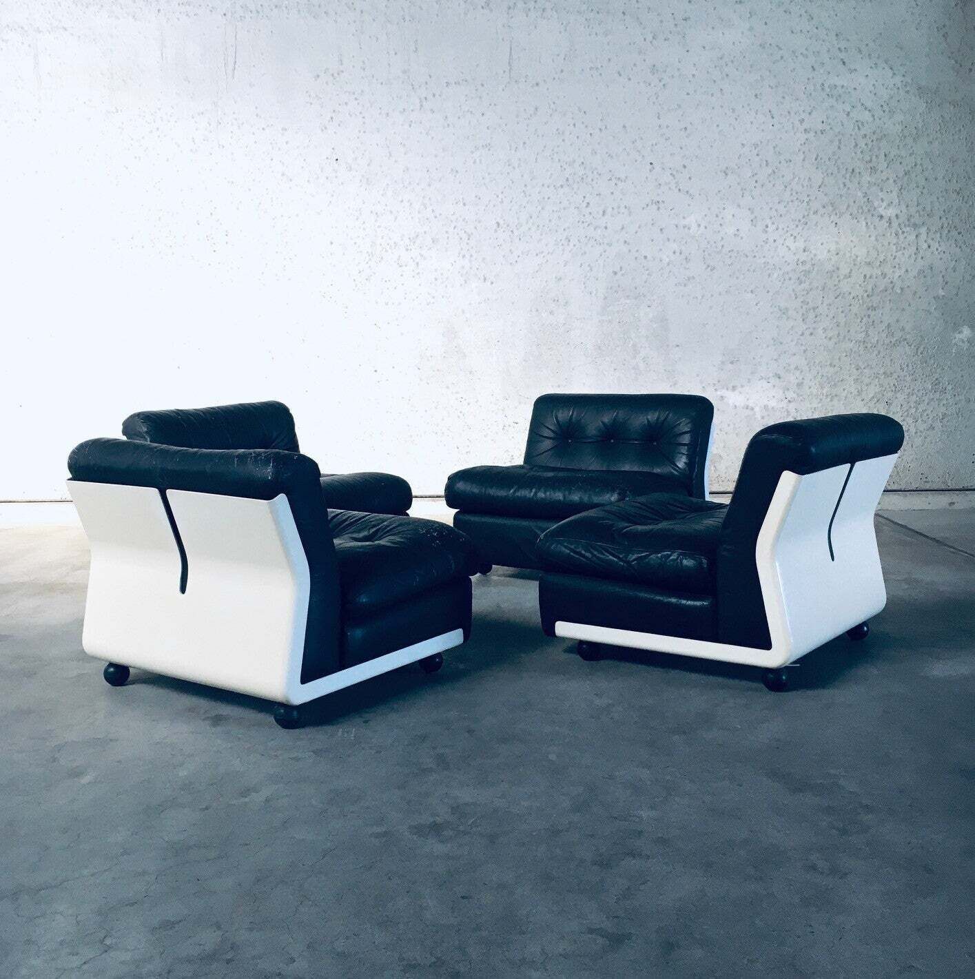 1970's Midcentury Modern Design Amanta Modular Sofa By Mario Bellini For B&B Italia photo buy
