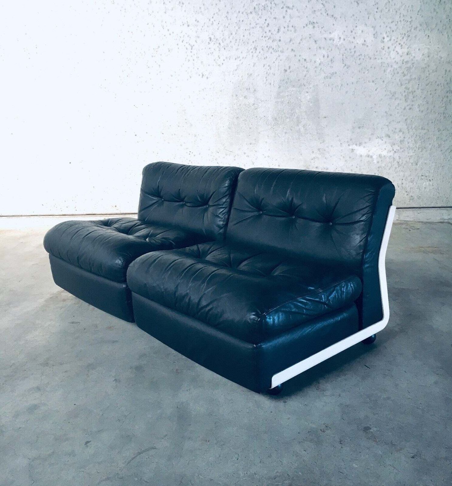 photo for sale 1970's Midcentury Modern Design Amanta Modular Sofa By Mario Bellini For B&B Italia