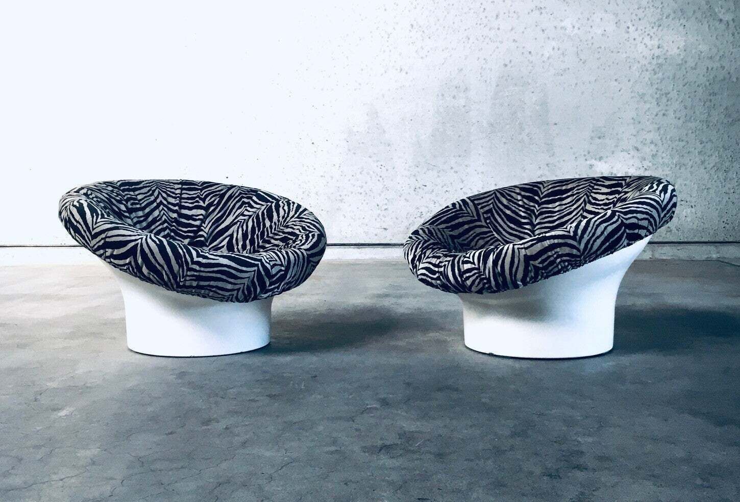 photo for sale Space Age Design Krokus Pod Lounge Chairs Van Lennart Bender Voor Dux, Zweden 1968