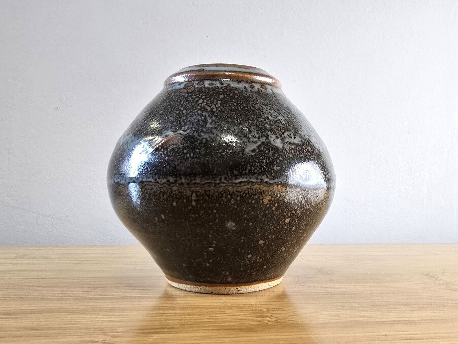 John Leach Muchelney Studio Pottery Exhibition Vase   Tenmoku Glaze   2010 photo buy