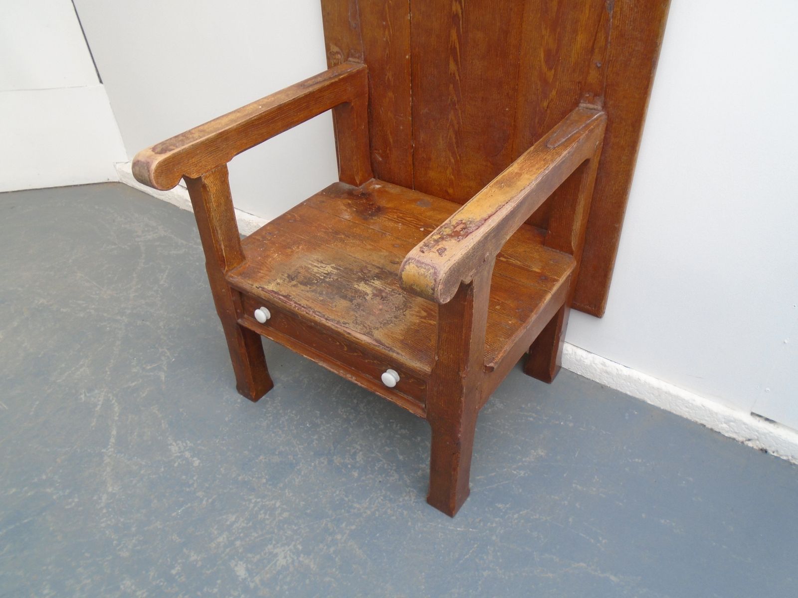 An Original Georgian Painted Pine Vernacular Country Lambing Chair/Table photo vintage