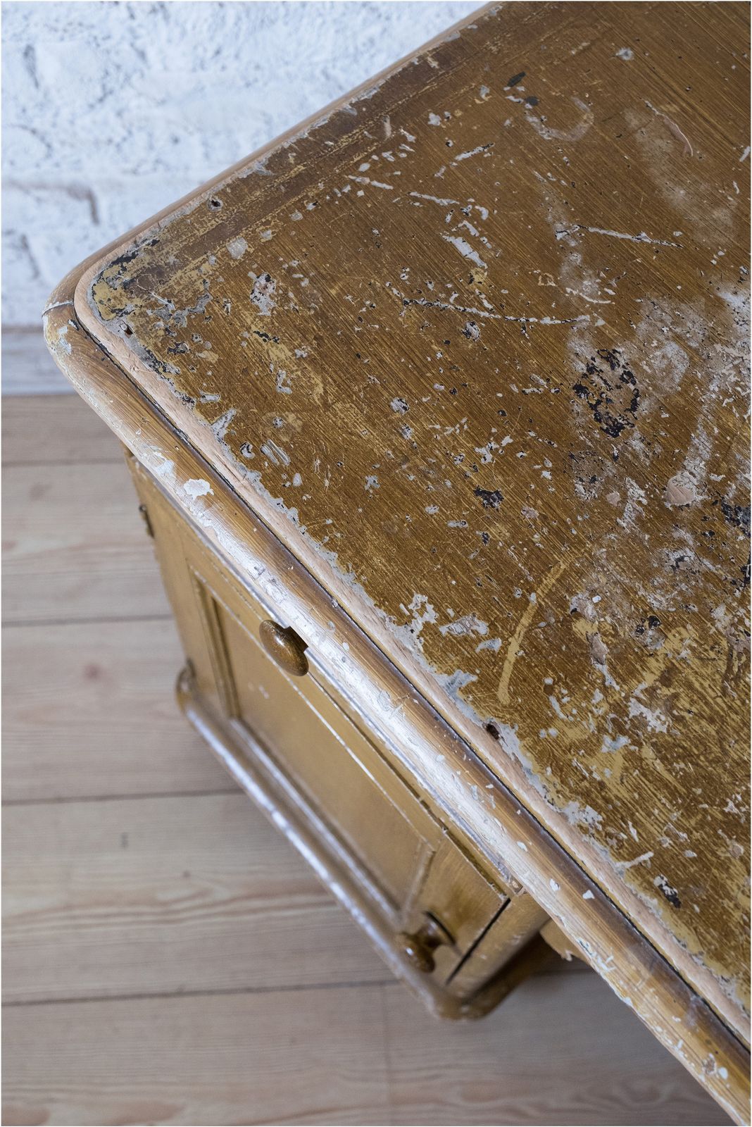 19th Century Welsh Dresser Base In Original Scumble Glaze (819) photo vintage